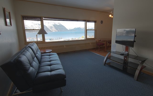 Glacier View Condo Suites