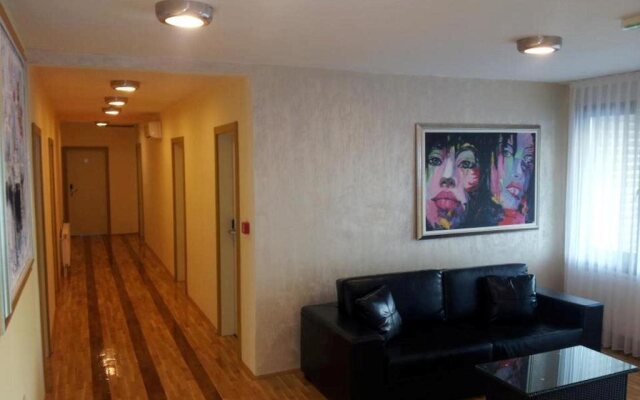Alfa Hotel
