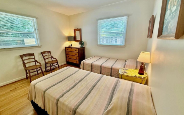 Henlopen Avenue 66