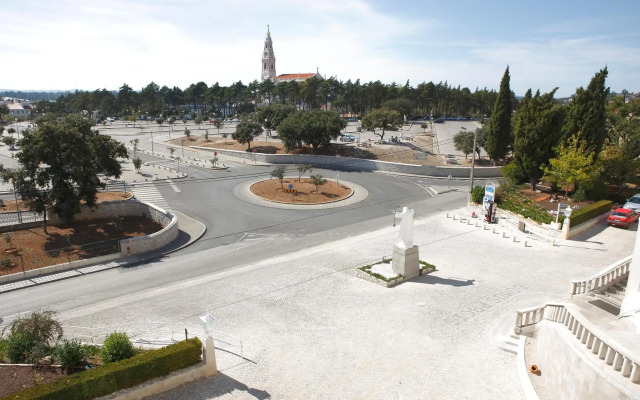 Domus Pacis Fatima Hotel