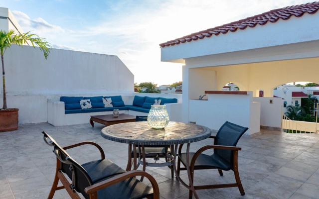 Paseo Del Sol Reef 305 3 Bedroom Condo by RedAwning