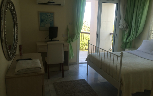 The Prince Inn Hotel & Villas
