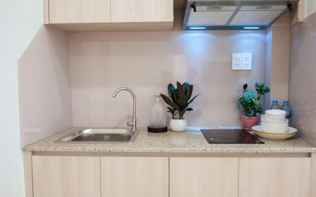 TRIIP The Allie 528 Apartment