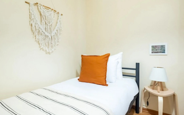 Charming Flat With Central Location in Sisli