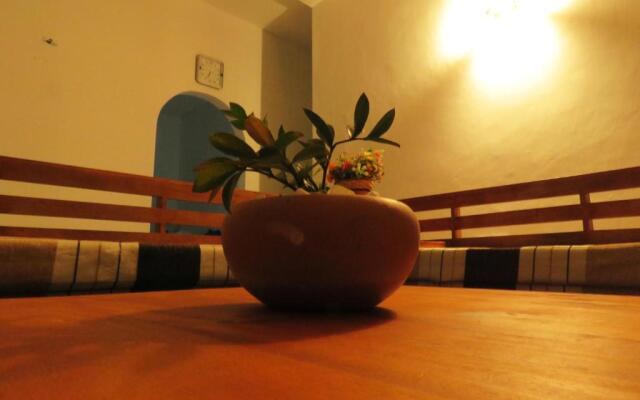 Pathum Family Home