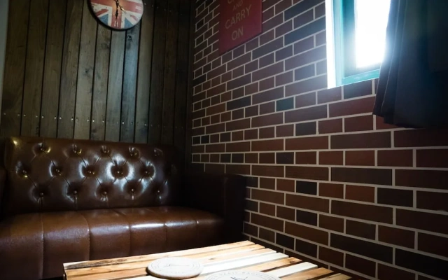 Baker Street Design Inn