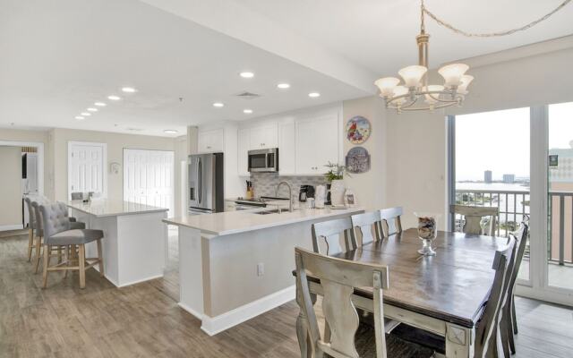 Emerald Dolphin by Southern Vacation Rentals