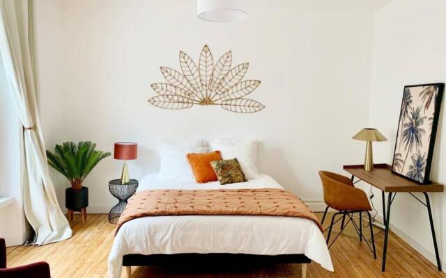 Bel appartment 2 chambres Hyper Centre Ville