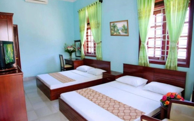 Tuyet Mai Hotel