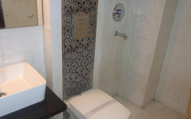 Hotel Guruvas Inn