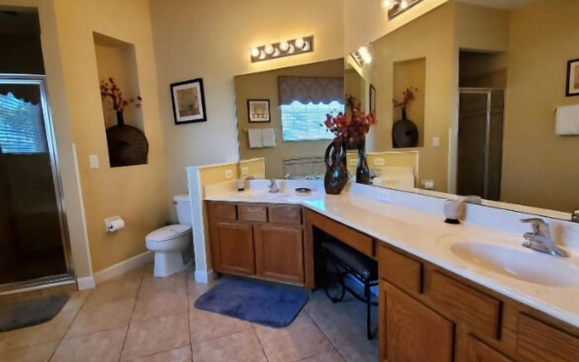 Villa W210 Beautiful 4 Bedroom Home