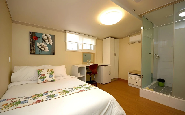 E Residence