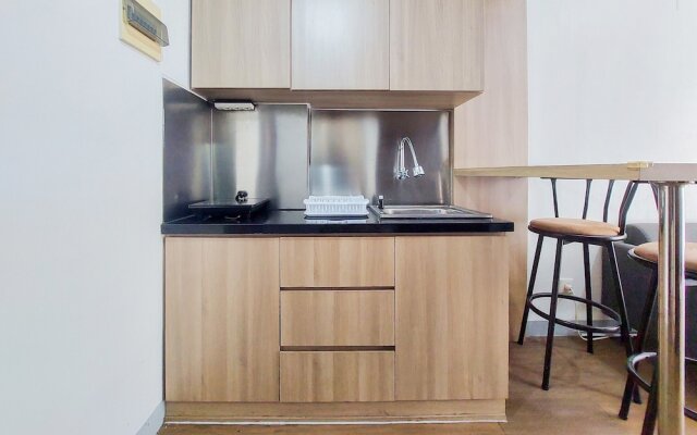 Modern Look 2Br Serpong Greenview Apartment