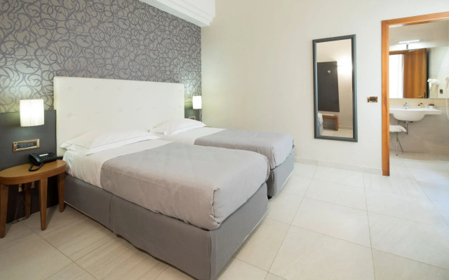 Hotel Astra Ferrara