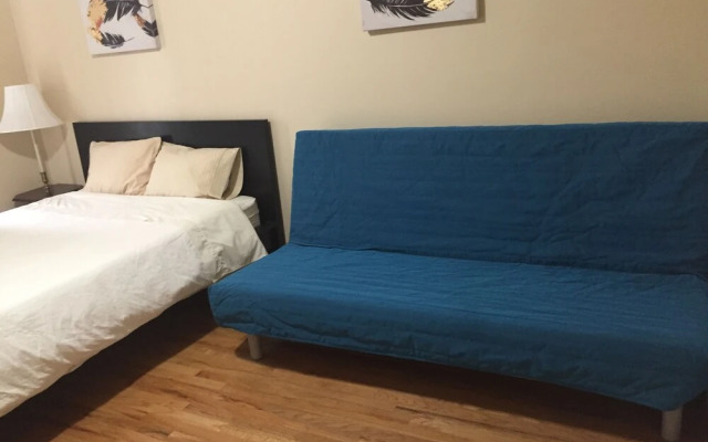 Brighton Guesthouse (Walk to Metro)