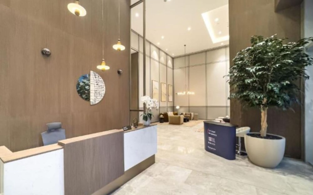 HomesGetaway-1BR in Downtown Burj Crown