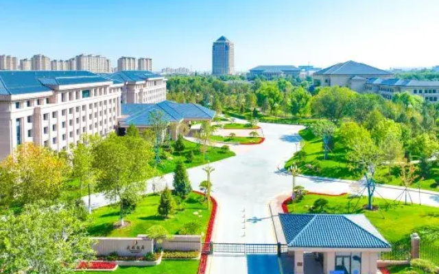 Changji Jianguo Hotel