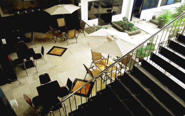 Grand Malaka Ethical Hotel