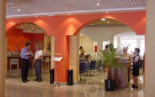 Hotel Aguilas Playa