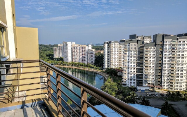 Themed Apartments @ Straits View Villas