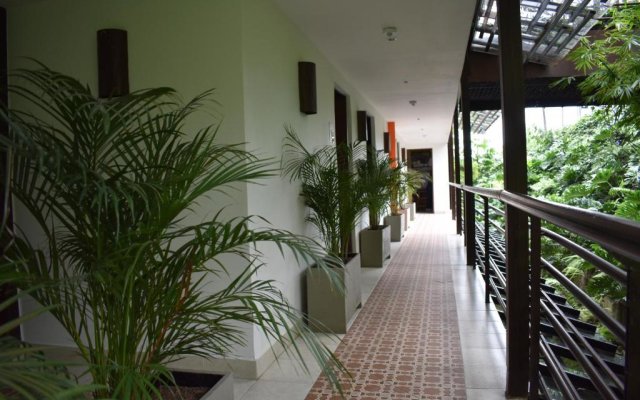 Hotel Bambu Inn