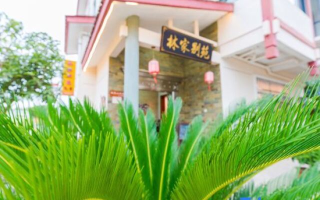 Linjia Bieyuan Inn