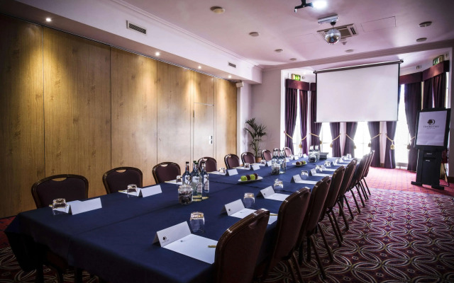 DoubleTree by Hilton Cheltenham-Cotswolds
