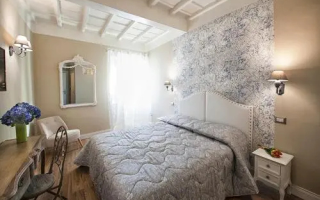La Rocca Suite