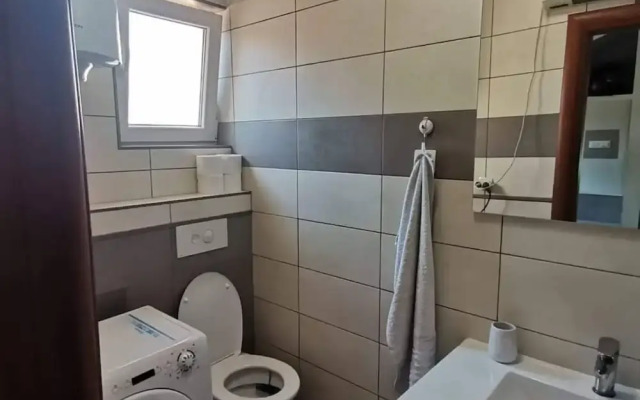 Luxury Seget Donji Apartments With Terrace and Sea View