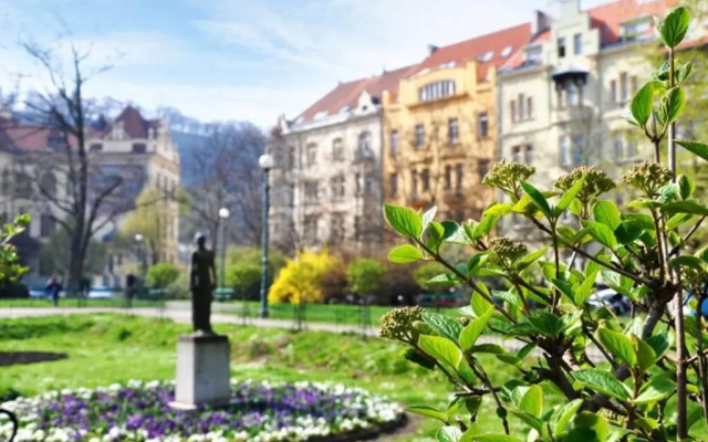 AIRSTAY PRAGUE - 3 BEDROOM residence with SAUNA