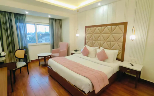 MJ Grand Inn