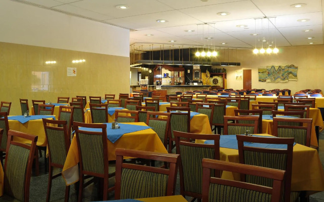 Hotel Tristar