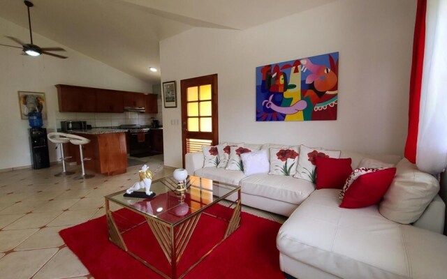 Great 4 Bedroom Getaway Villa With Large Private Pool