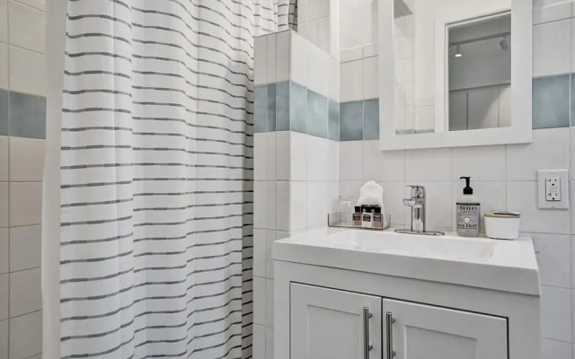 Marine Villas 2 in Hollywood