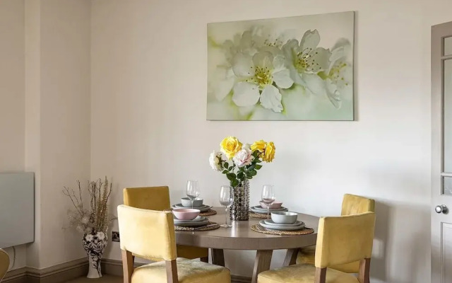 Luxury 2 Bed Chelsea Knightsbridge Horizon