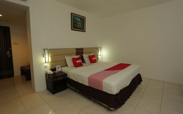 Hotel Sembilan Sembilan by OYO Rooms