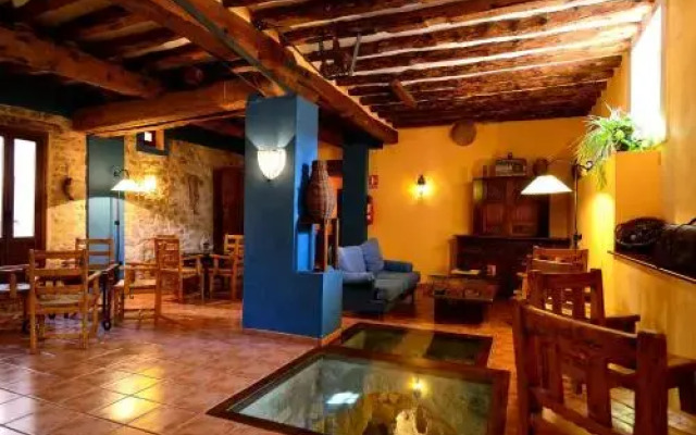 Caserón De La Fuente