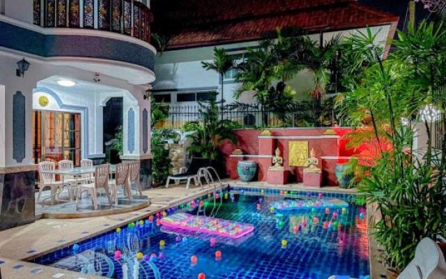 MADEE VILLA - PATTAYA HOLIDAY HOUSE WALKING STREET 6 bedrooms