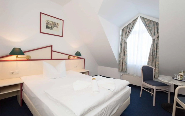 Hotel 3 Linden