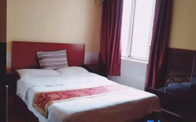 Nanchang Xinggang Hotel (East China Jiaotong University Branch)
