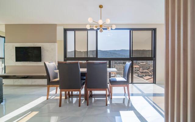 Apartamento 2 suítes na praia de Bombas