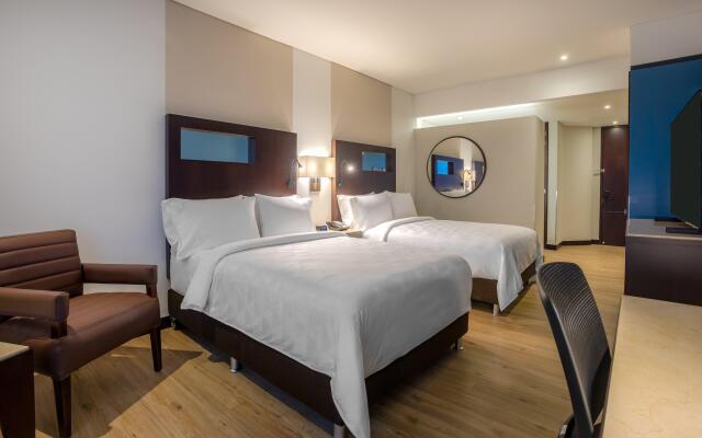 Holiday Inn Bogota Airport, an IHG Hotel