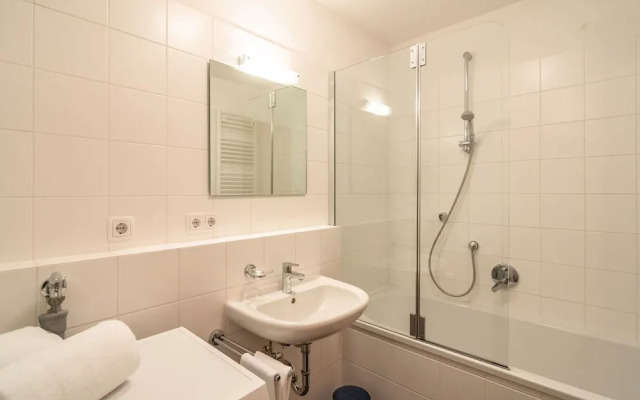 Modern Apartment in Rauris by the Forest