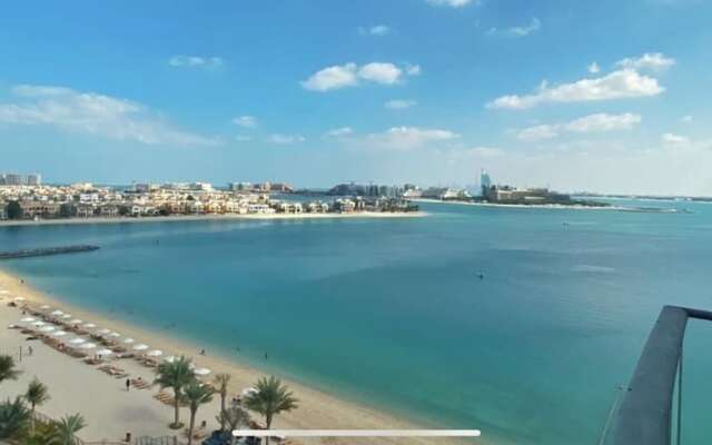 Stunning Apartment w/ Beach Access at The Palm!