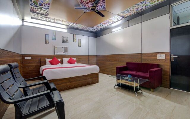 OYO 18561 Hotel Athiti