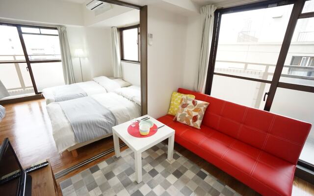 Terry's Apartment Shinsaibashi East I G10E