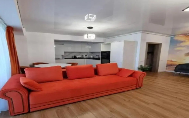 Signature Promenada Hotel-Apartments 2