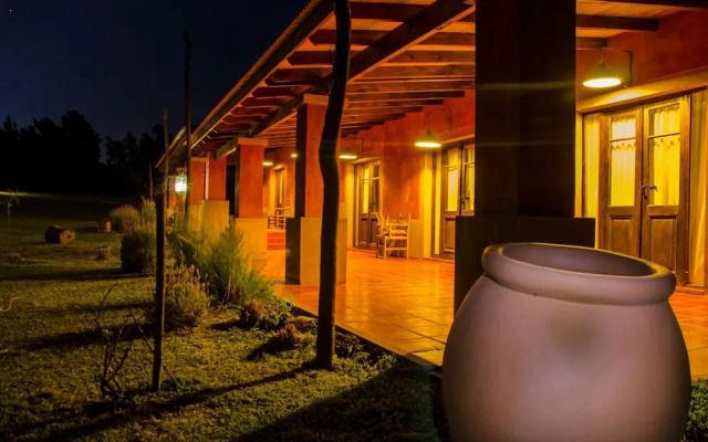Tierra Chana Estancia de Campo