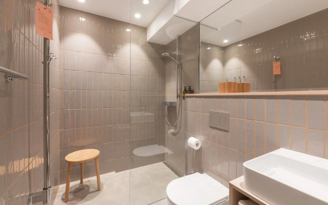 Oru Hub Hotel Tallinn - Handwritten Collection