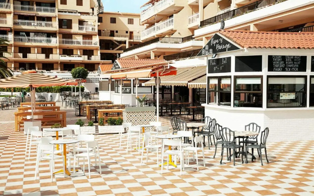 Coral Compostela Beach Hotel